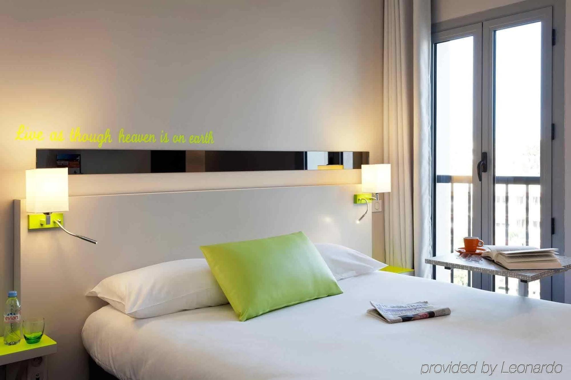 Ibis Styles Antibes Juan Les Pins Hotel Buitenkant foto