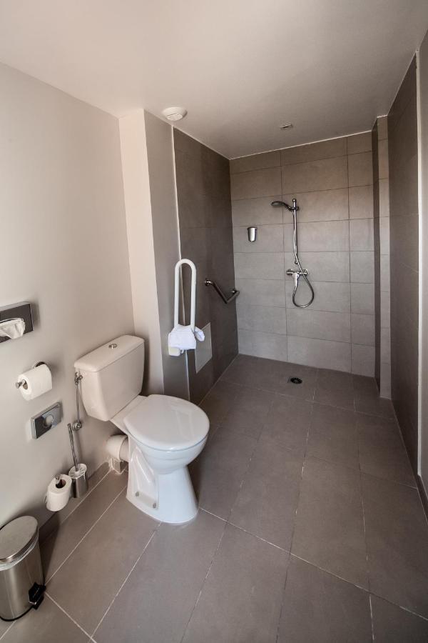 Ibis Styles Antibes Juan Les Pins Hotel Buitenkant foto